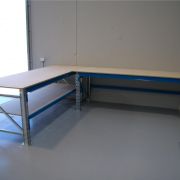 Apc Bench 0011